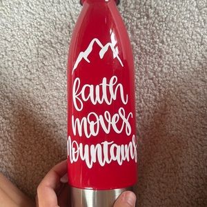 Red 22oz cup faith moves mountains